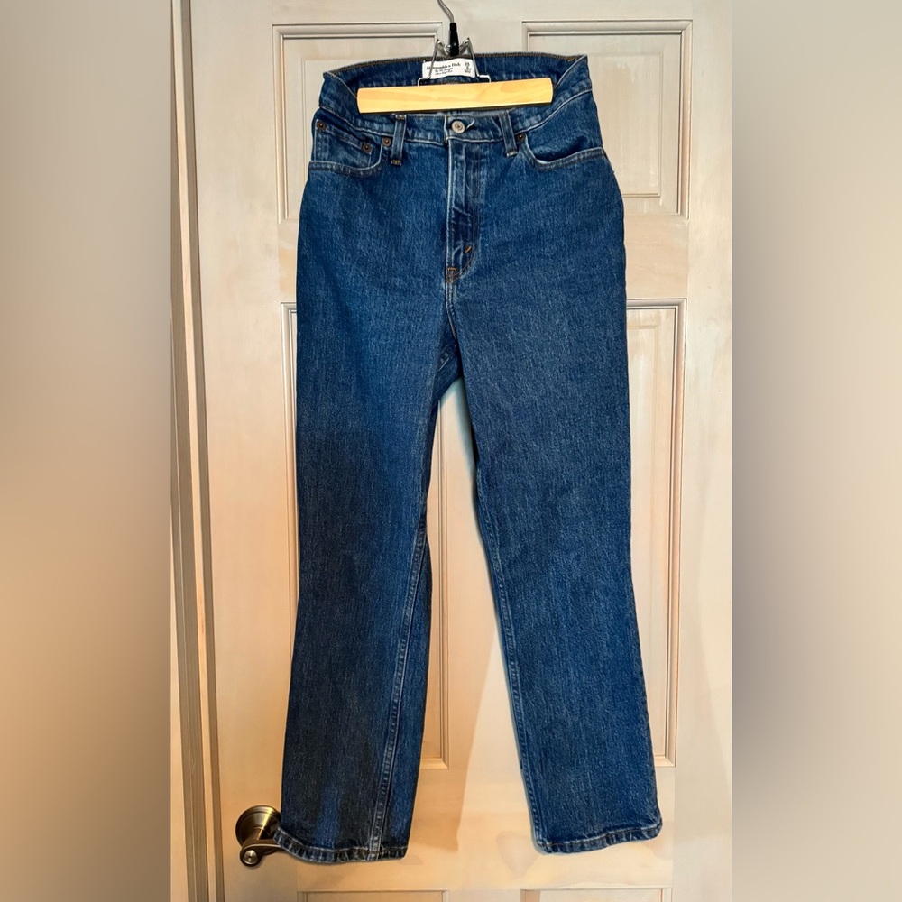 Abercrombie & Fitch CURVE LOVE Ultra High Rise 90s Straight